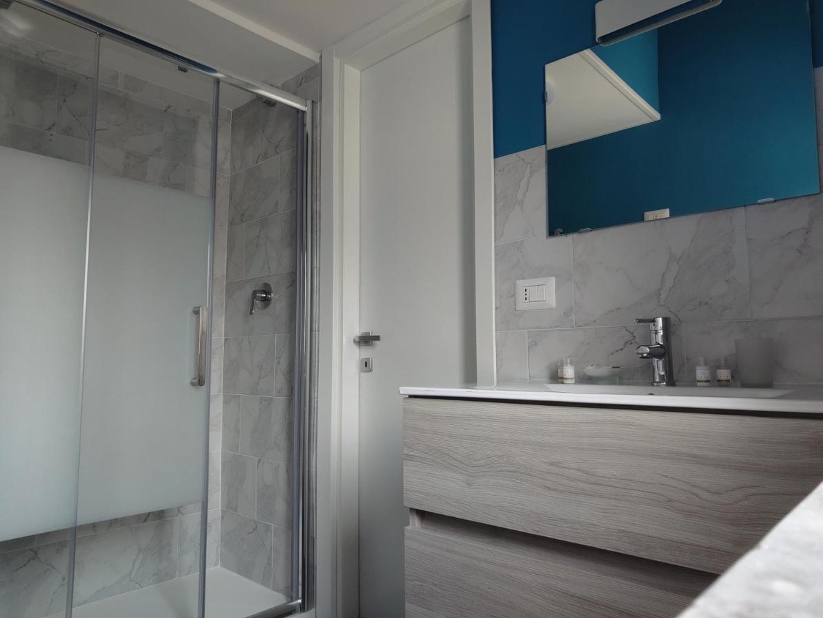 B&B Libra Rooms & Suite Salerno Exterior photo