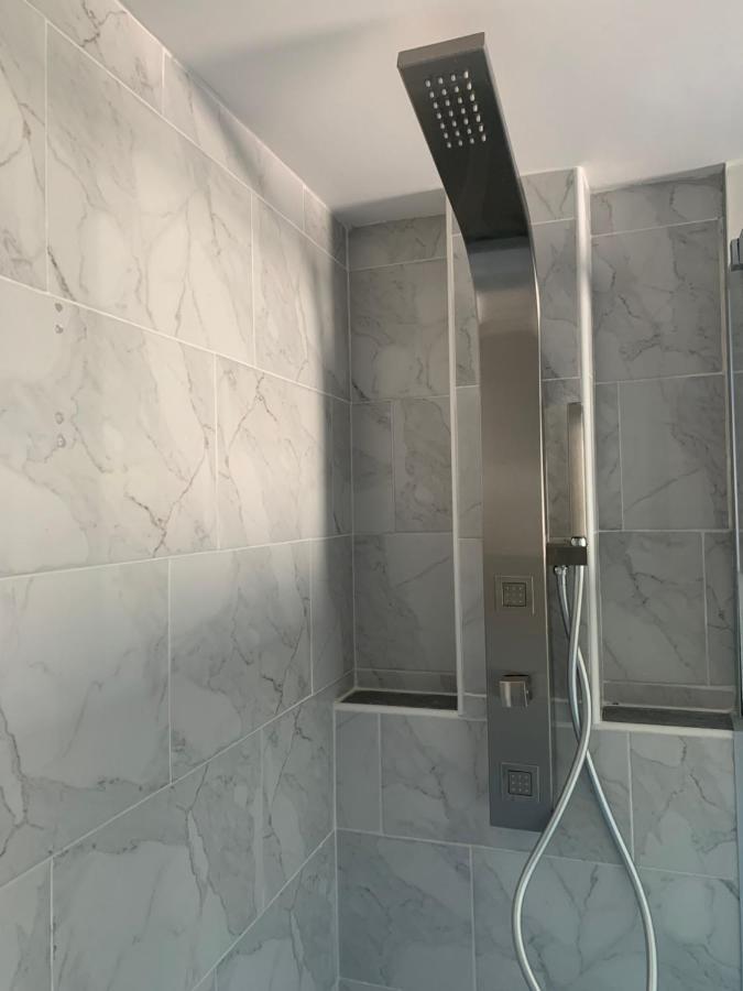 B&B Libra Rooms & Suite Salerno Exterior photo