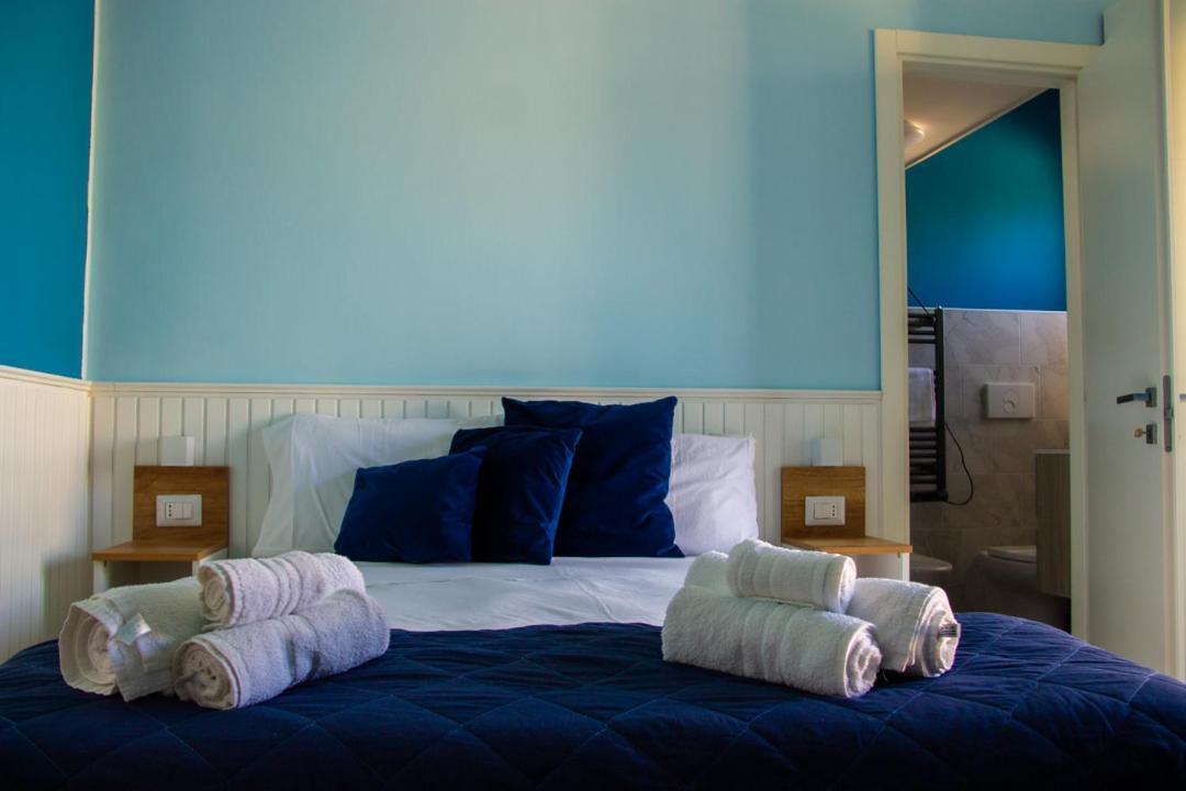 B&B Libra Rooms & Suite Salerno Exterior photo